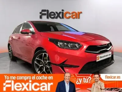 Usado Kia Ceed 100 CV (73 kW) 2021 Rojo Utilitario