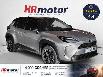 Usado Toyota Yaris Cross Business Edition 116 CV (85 kW) 2022 Gris SUV