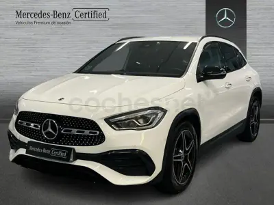 Usado Mercedes GLA200 163 CV (119 kW) 2022 Blanco SUV
