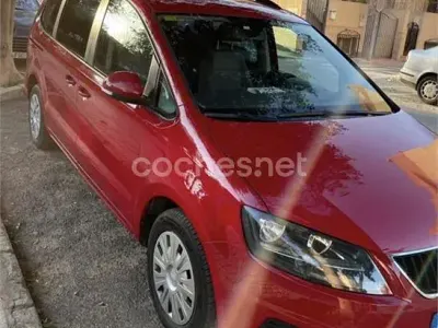 Usado Seat Alhambra Ecomotive 140 CV (102 kW) 2011 Rojo Monovolumen