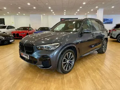 Begagnad BMW X5 286 HK (210 kW) 2021 Grå SUV