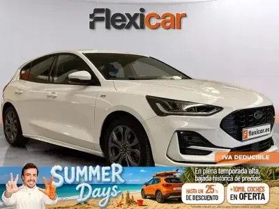 Usado Ford Focus Active 155 CV (114 kW) 2022 Blanco Berlina