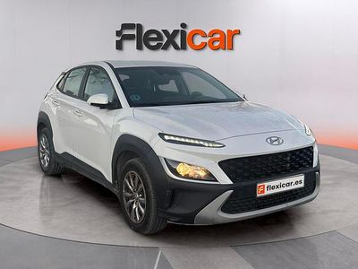 Usado Hyundai Kona 120 CV (88 kW) 2021 Blanco SUV