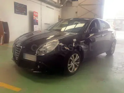 Usado Alfa Romeo Giulietta Distinctive 105 CV (77 kW) 2012 Negro Utilitario