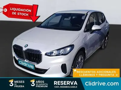 Usado BMW 220 Active Tourer 136 CV (100 kW) 2024 Blanco Monovolumen
