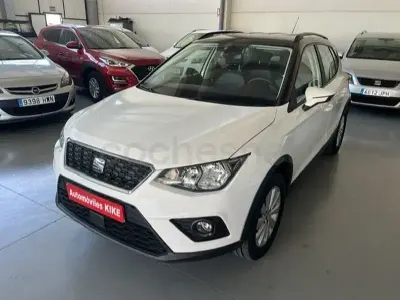 Usado Seat Arona Style 110 CV (80 kW) 2020 Blanco SUV