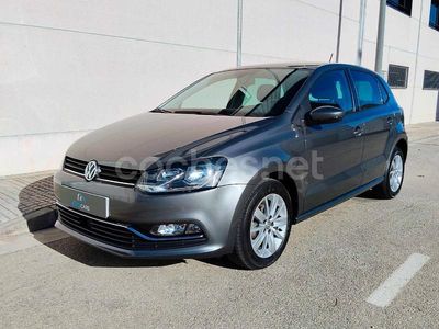Gris / plata Usado 2015 VW Polo Advance Berlina | 9490 € (Precio justo)