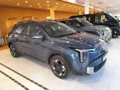 Nuevo Kia Stonic 101 CV (74 kW) 2025 Azul SUV