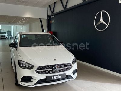 Mercedes B200