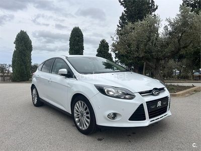 Usado Ford Focus Titanium 115 CV (84 kW) 2012 Blanco Berlina