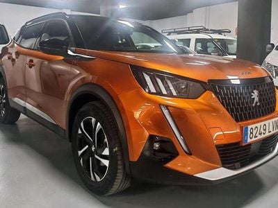 Usado Peugeot 2008 GT 129 CV (94 kW) 2022 Naranja SUV