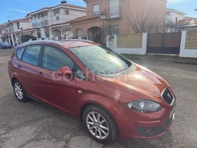 Granate Usado 2010 Seat Altea XL Reference Monovolumen | 3500 € (Precio justo)
