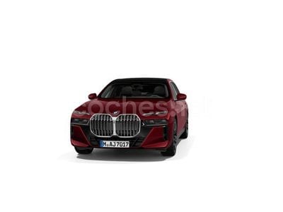 Rojo Usado 2023 BMW 740 Comfort Edition Berlina | 70.901 € (Buen precio)