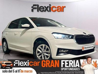 Usado Skoda Fabia Selection 95 CV (69 kW) 2024 Blanco Berlina