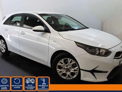 Blanco Usado 2023 Kia Ceed Utilitario | 14.490 € (Buen precio)