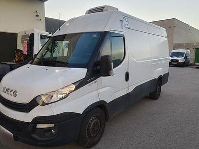 Blanco Usado 2018 Iveco Daily Van | 19.000 €