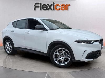 Blanco Usado 2023 Alfa Romeo Tonale Sprint SUV | 21.290 € (Precio justo)
