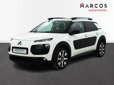 Usado Citroën C4 Cactus Shine Edition 100 HP (73 kW) 2016 Citadino