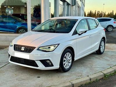 Usado Seat Ibiza Style 110 CV (80 kW) 2023 Blanco Utilitario
