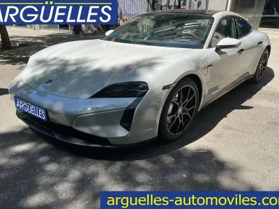 Usado Porsche Taycan Turbo 650 kW (884 CV) 1970 Blanco Berlina