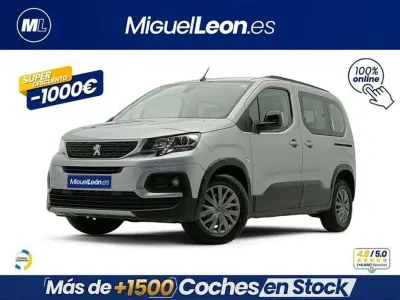 Usado Peugeot Rifter Allure 110 CV (80 kW) 2023 Gris Monovolumen