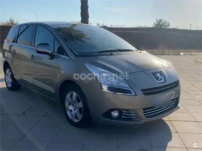 Usado Peugeot 5008