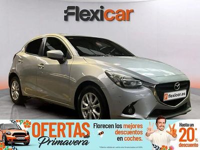 Usado Mazda 2 Luxury 90 CV (66 kW) 2017 Gris