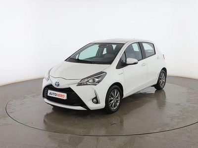 Blanco Usado 2018 Toyota Yaris Hybrid Active Berlina | 14.099 € (Precio justo)