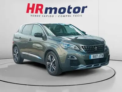 Usado Peugeot 3008 Allure 120 CV (88 kW) 2016 Gris SUV