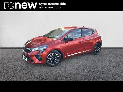 Usado Renault Clio V Techno 100 CV (73 kW) 2025 Rojo Berlina