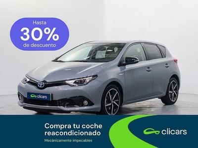 Usado Toyota Auris Hybrid 136 CV (100 kW) 2017 Gris Berlina