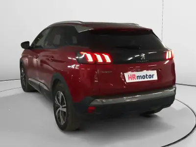 Usado Peugeot 3008 Allure 131 CV (96 kW) 2021 Rojo SUV