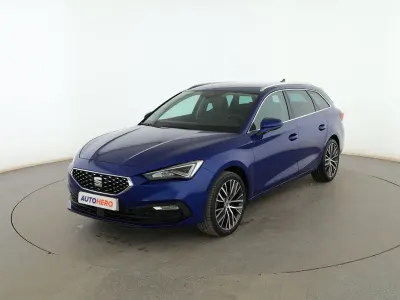 Usado Seat Leon XCELLENCE 150 CV (110 kW) 2020 Azul Familiar