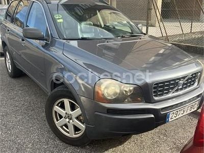 Usado Volvo XC90 Momentum 163 CV (119 kW) 2006 Gris / plata SUV