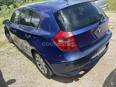 Używany BMW 118 122 KM (89 kW) 2007 Niebieski Hatchback