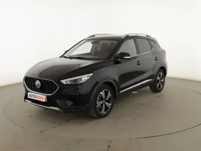 Usado MG ZS Comfort 106 CV (77 kW) 2022 Negro SUV