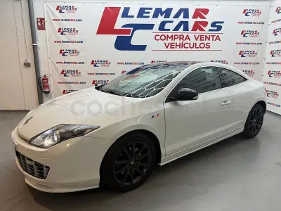 Usado Renault Laguna Coupé 150 CV (110 kW) 2012 Blanco Coupe