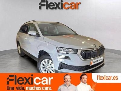 Gris Usado 2023 Skoda Karoq Ambition SUV | 21.490 € (Precio justo)