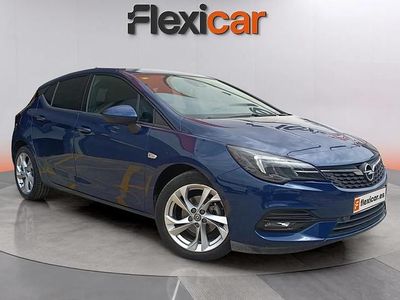Usado Opel Astra GS Line 110 CV (80 kW) 2020 Azul Berlina