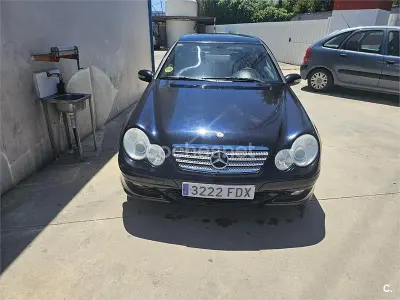 Usado Mercedes C220 Sport Edition 150 CV (110 kW) 2006 Negro Berlina