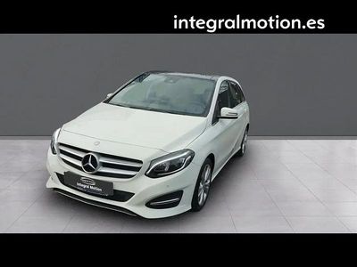 Occasion Mercedes B200 Urban 136 PK (100 kW) 2017 Wit MPV