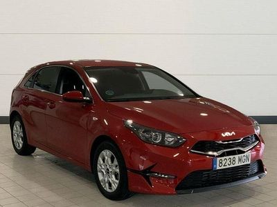 Rojo Usado 2023 Kia Ceed Utilitario | 19.400 € (Precio justo)