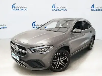 Usado Mercedes GLA250 218 CV (160 kW) 2021 Gris / plata SUV