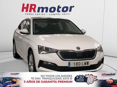 Usado Skoda Scala Style 110 CV (80 kW) 2021 Blanco Utilitario