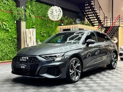 Usado Audi A3 Sportback e-tron Competition 245 CV (180 kW) 2022 Gris Utilitario