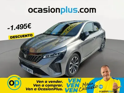 Usado Renault Clio V Techno 90 CV (66 kW) 2024 Gris Berlina