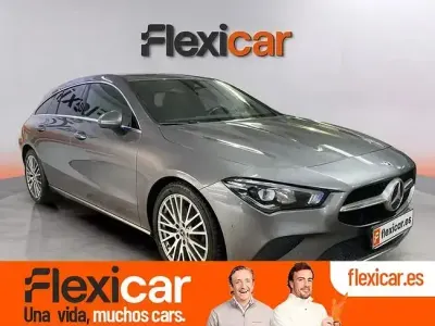 Usado Mercedes CLA180 116 CV (85 kW) 2022 Gris Coupe