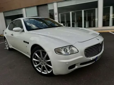 Usado Maserati Quattroporte 400 CV (294 kW) 2006 Blanco Berlina