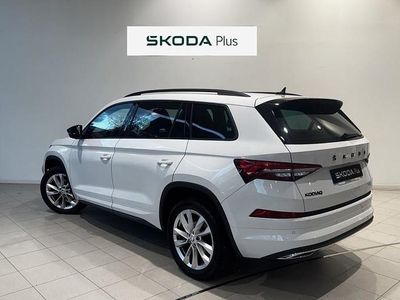 Usado Skoda Kodiaq SportLine 150 CV (110 kW) 2023 Blanco SUV