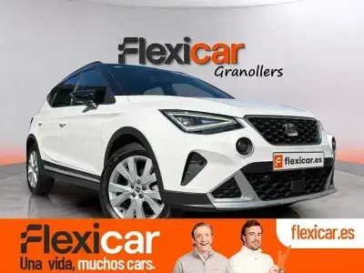 Usado Seat Arona FR 110 CV (80 kW) 2021 Blanco SUV